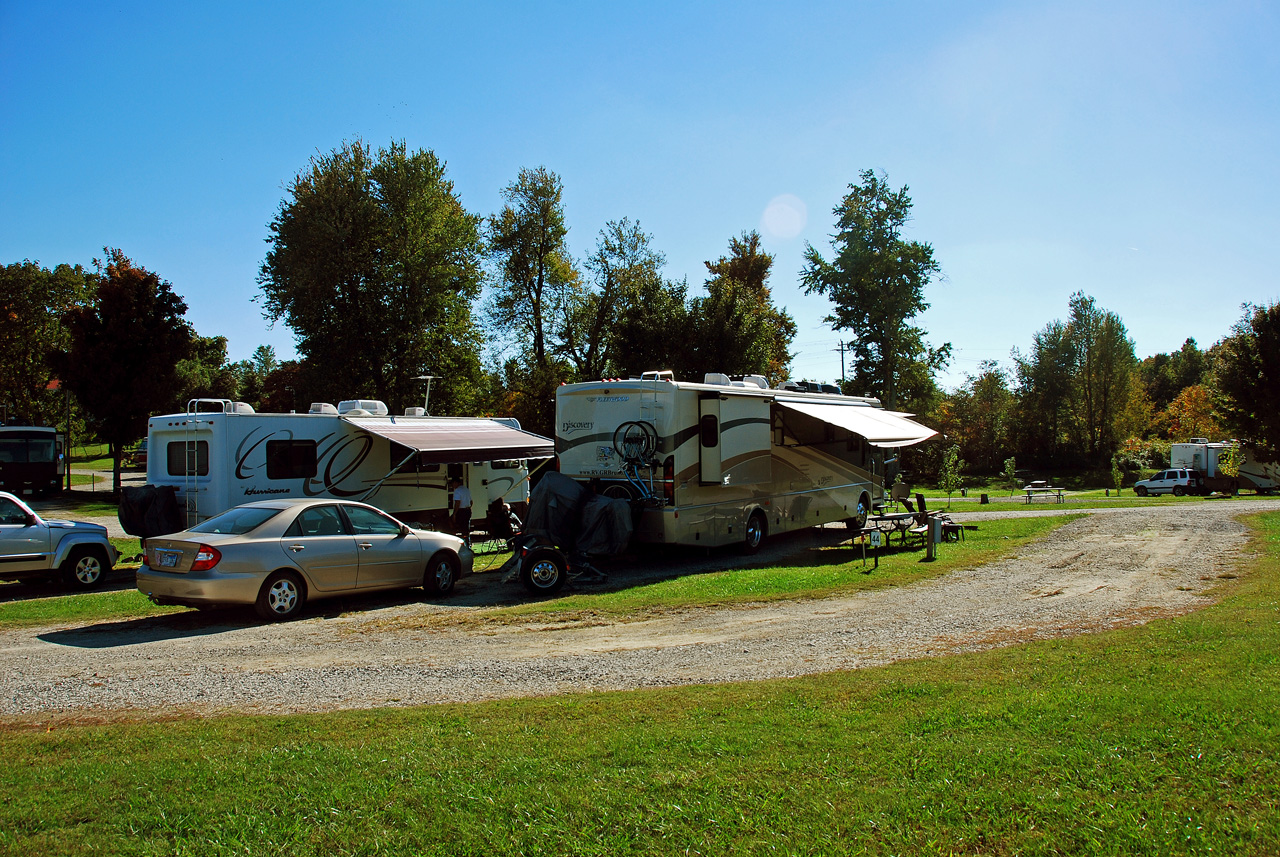 2012-10-10, 003, Singing Hills, KY