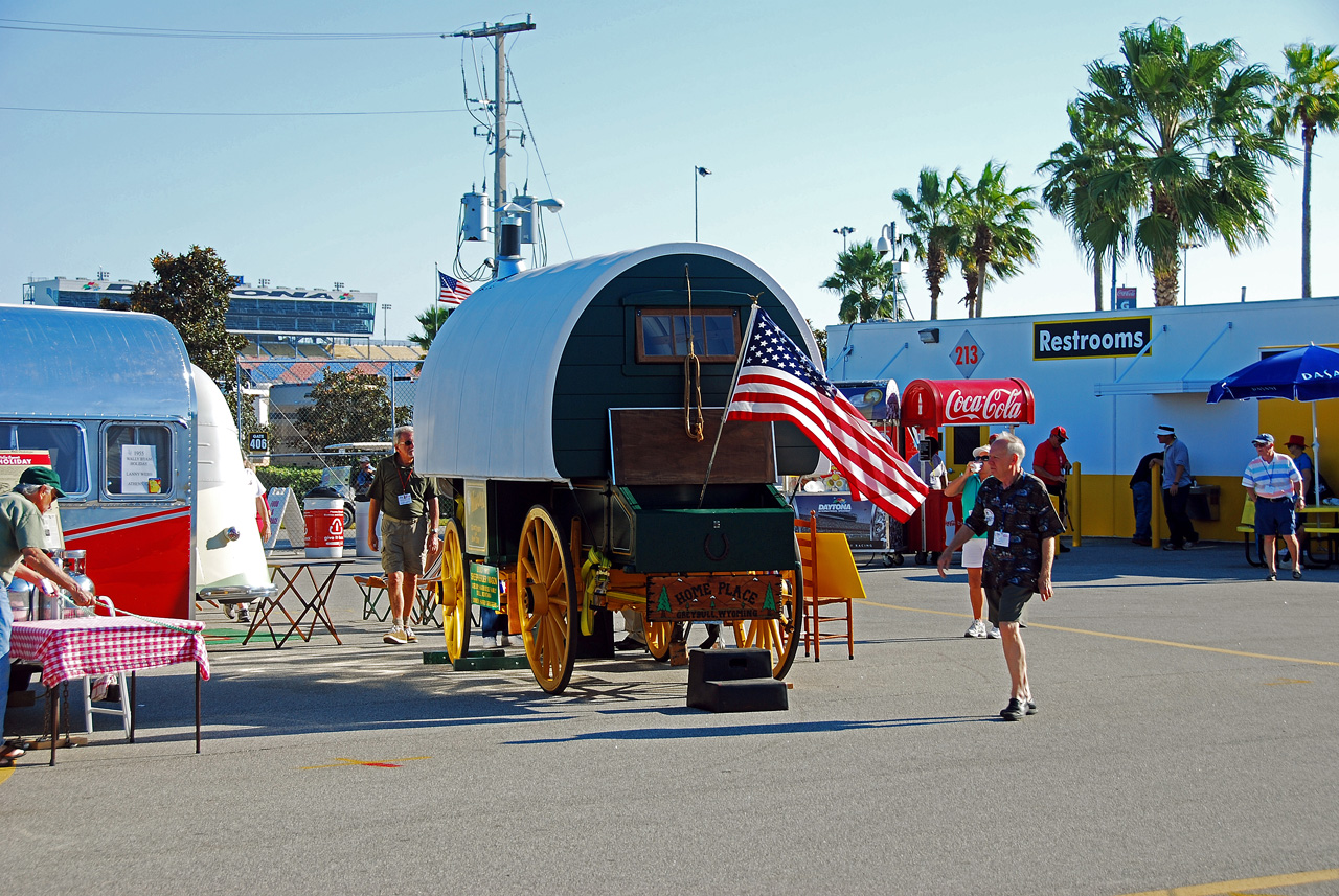 2012-11-02, 016, Vintage Village at Rally