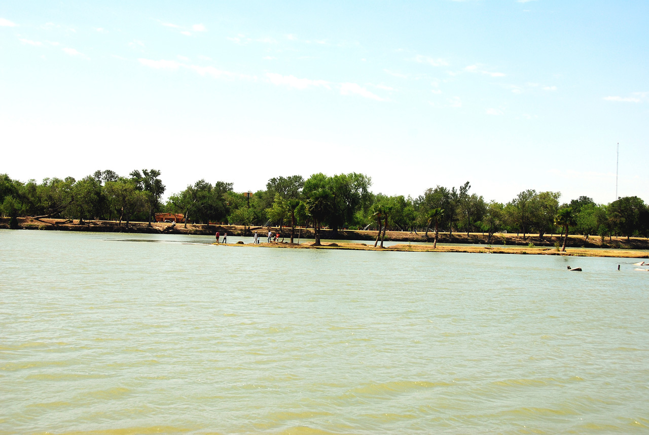 2013-04-04, 025, Rio Grande Riverboat trip, Park, MX