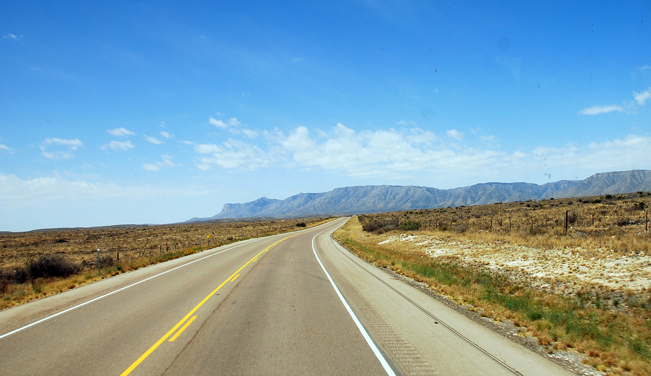 2013-05-04, 011, Along the way, West TX