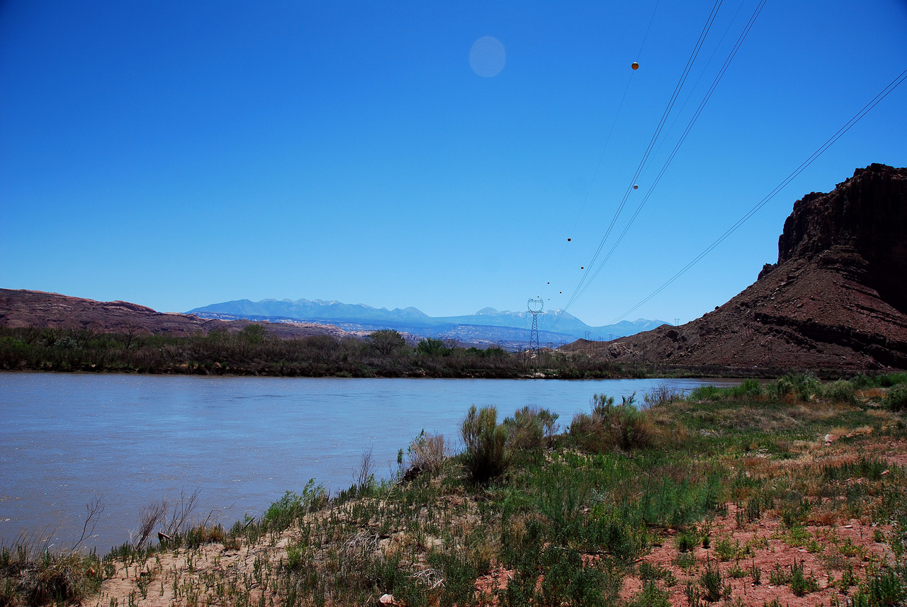 2013-06-08, 004, Along Rt 279 in UT