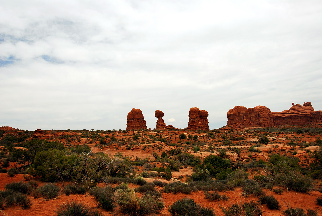 2013-05-18, 048, Balanced Rock, Arches NP, UT