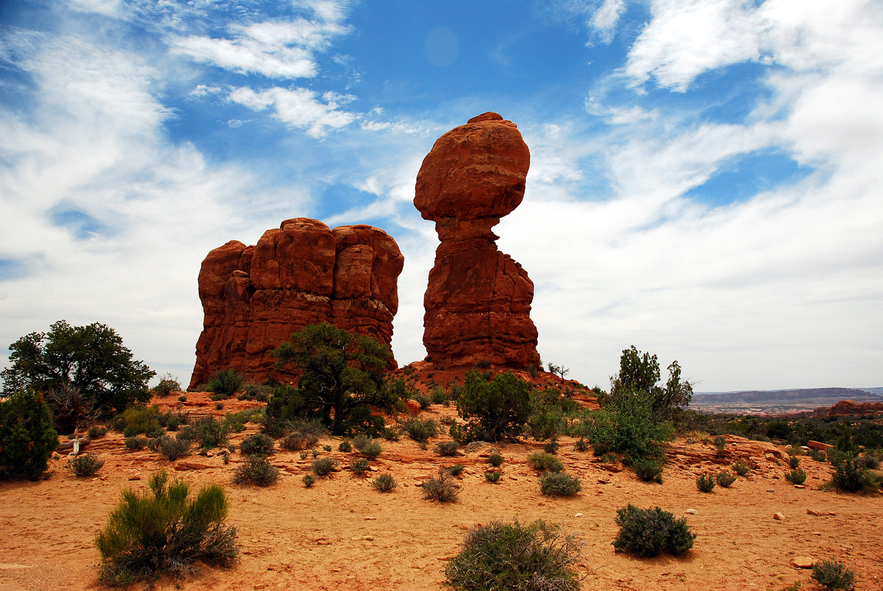 2013-05-18, 052, Balanced Rock, Arches NP, UT