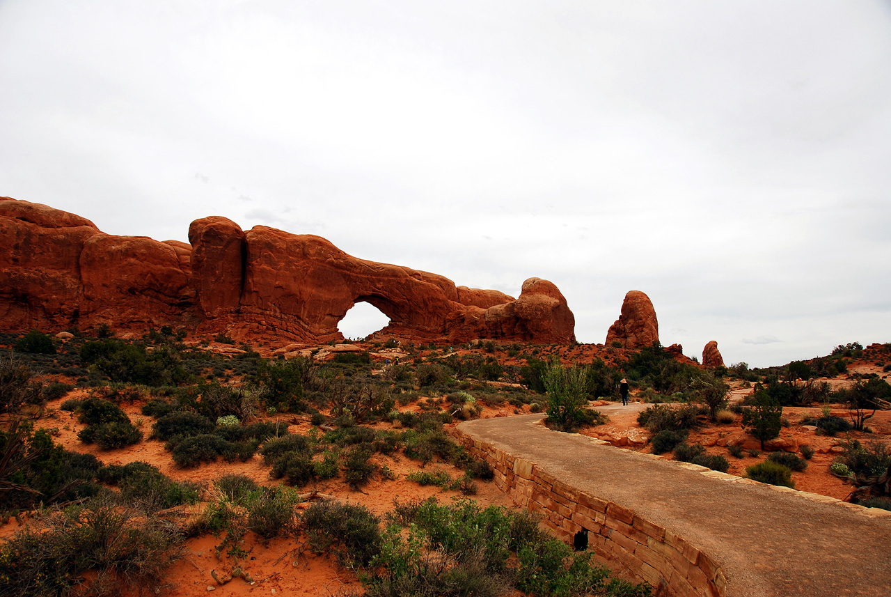 2013-05-18, 105, Windows Trail, Arches NP, UT