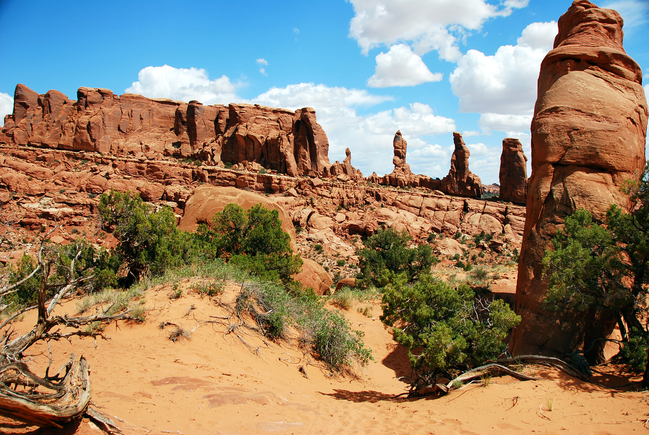 2013-05-19, 130, Marching Men, Arches NP, UT