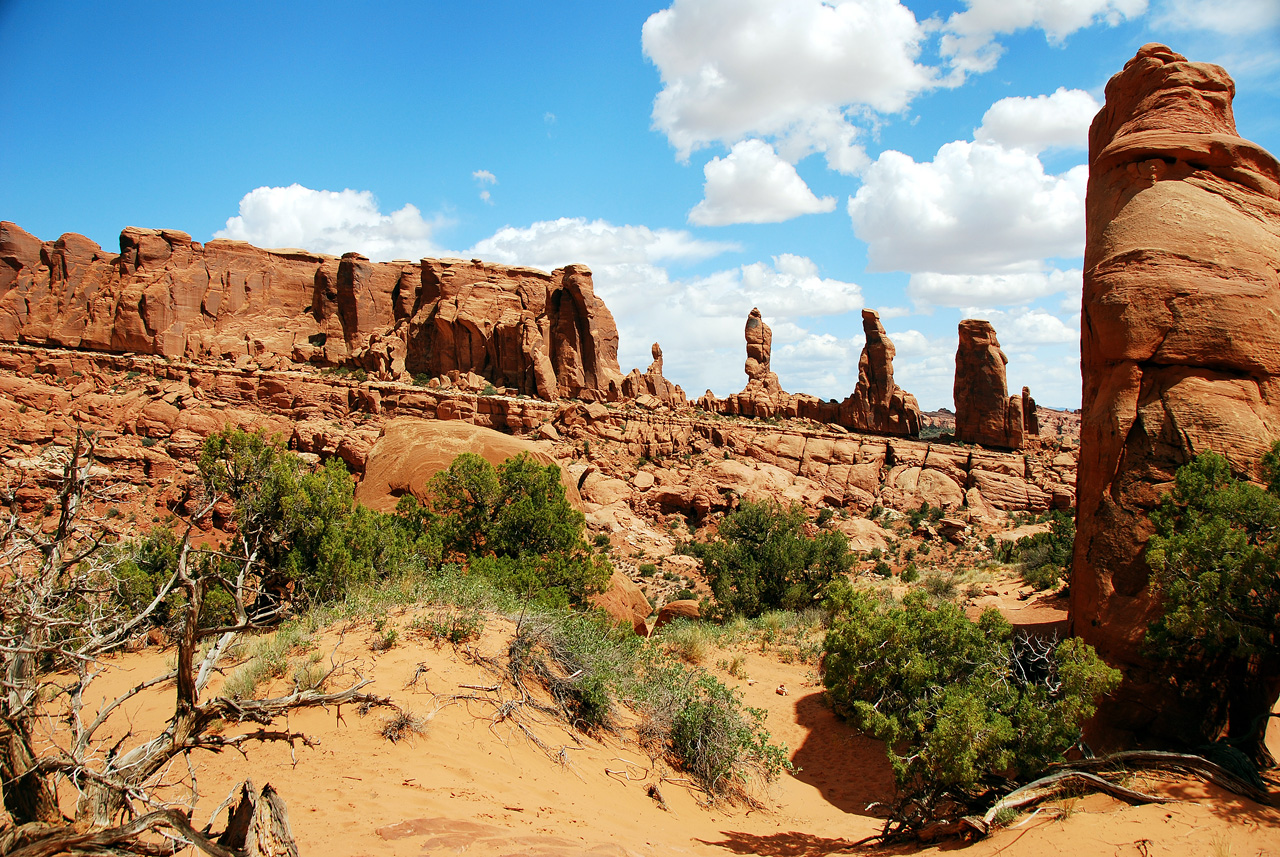 2013-05-19, 131, Marching Men, Arches NP, UT