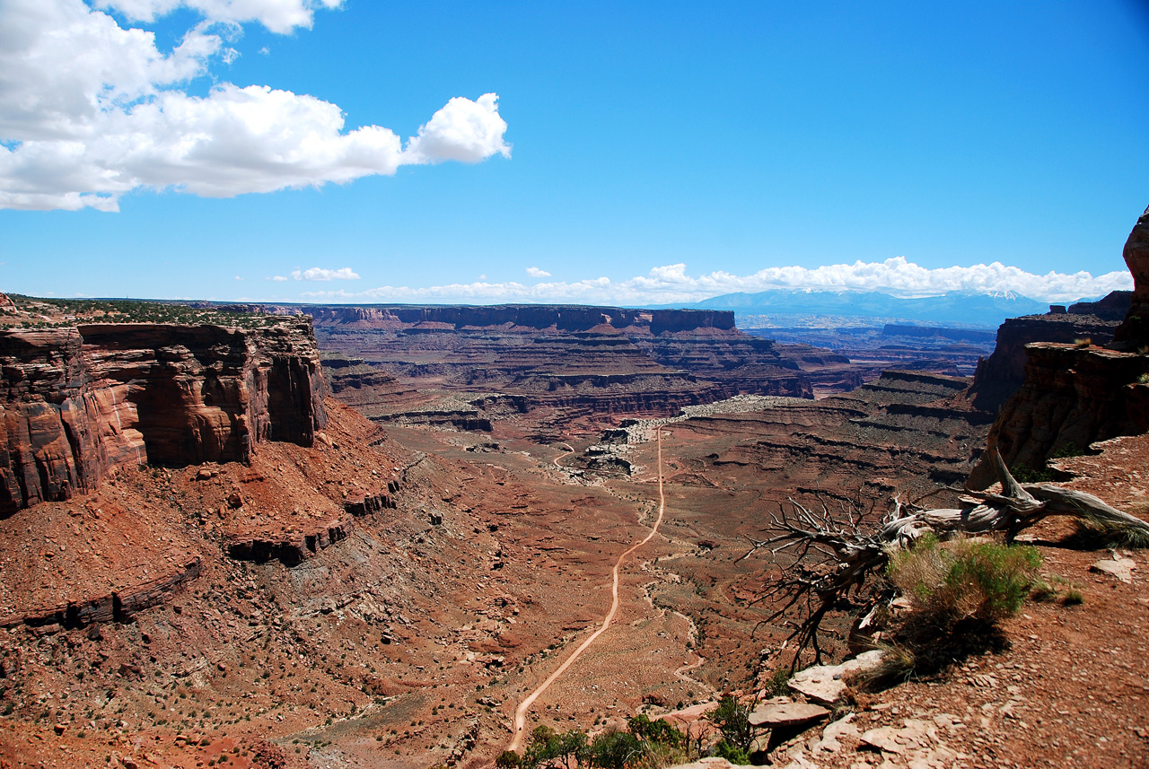 2013-05-21, 028, Shafer Canyon, Canyonlands, UT