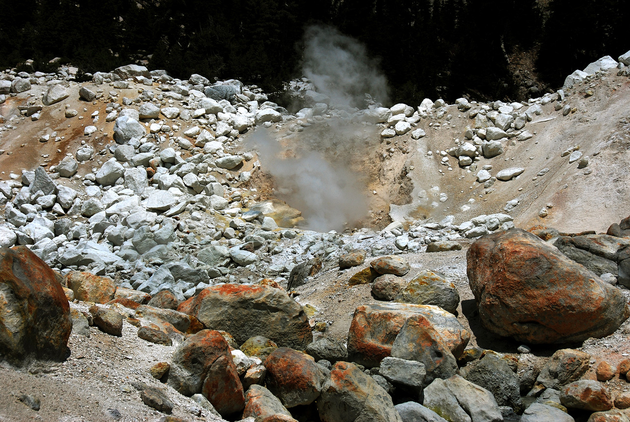 2013-07-01, 021, Bumpass Hell Trail, CA