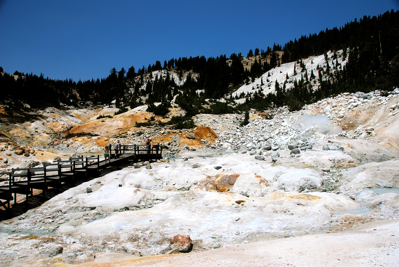 2013-07-01, 030, Bumpass Hell Trail, CA