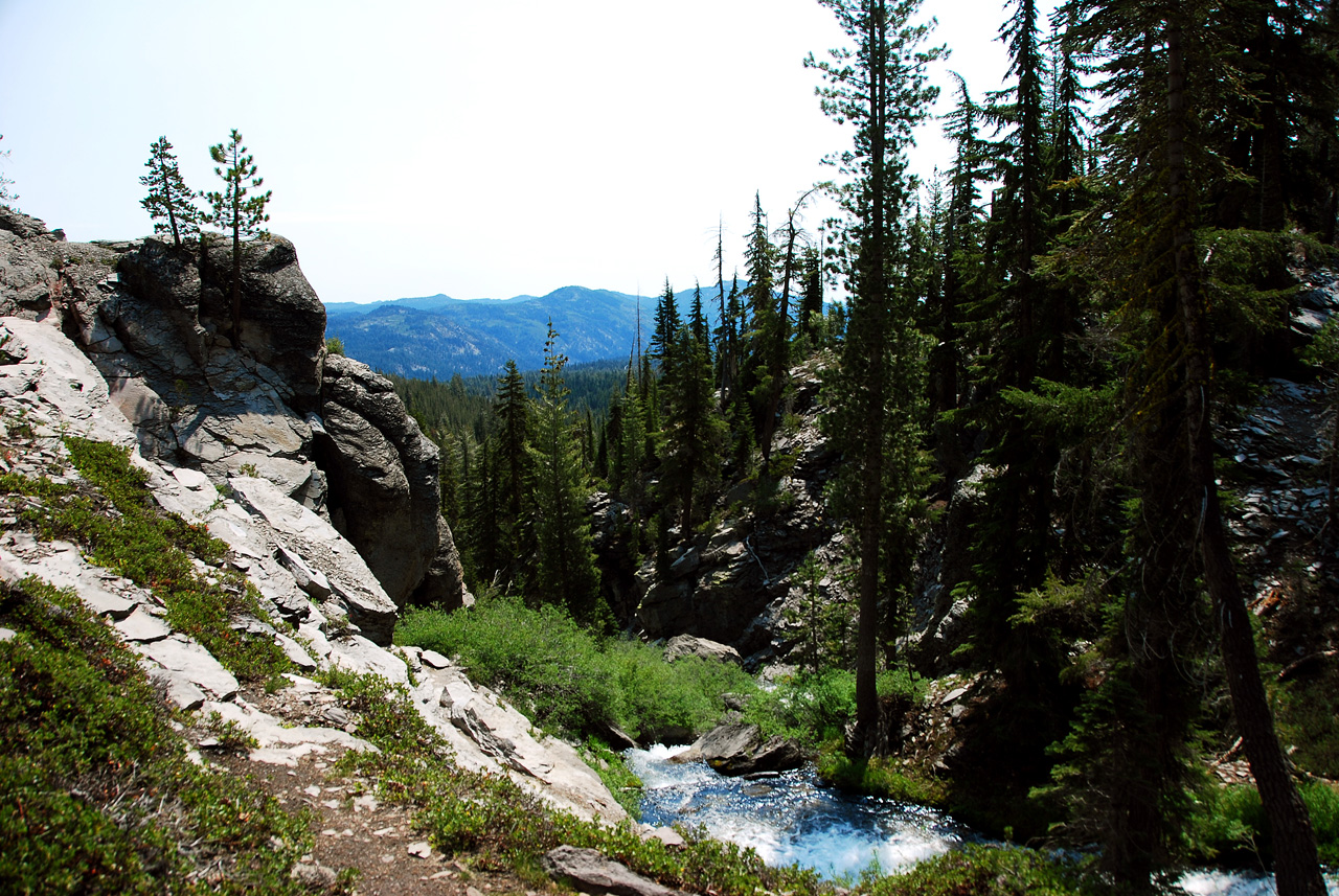2013-07-01, 015, Kings Creek Falls, CA