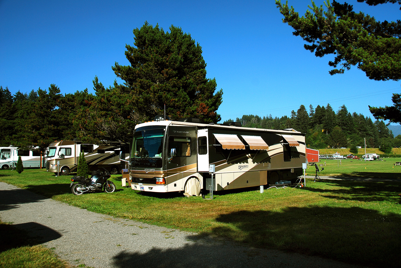 2013-07-04, 002, Klamath Camper Corral, CA