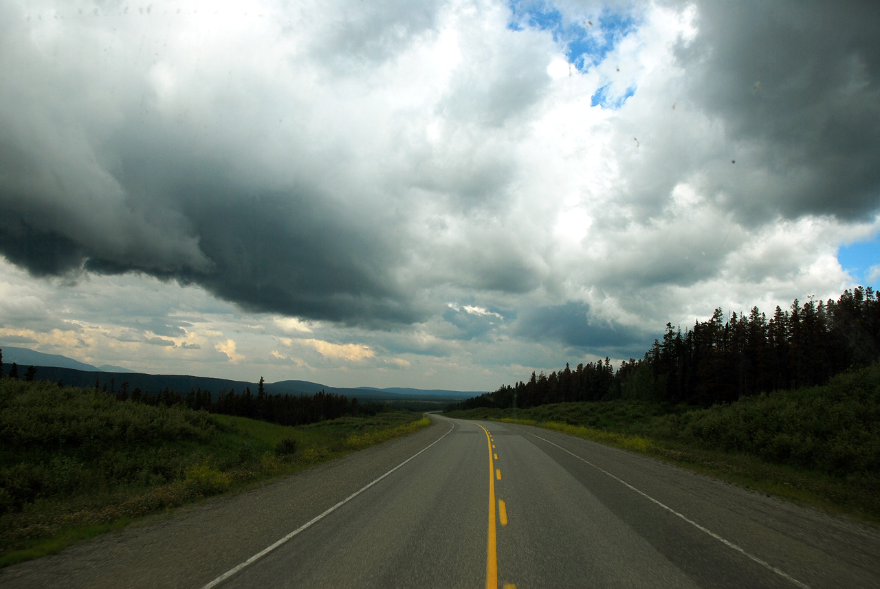 2013-07-28, 016, Alaskan Hwy Mile 0 - 496 BC, CA