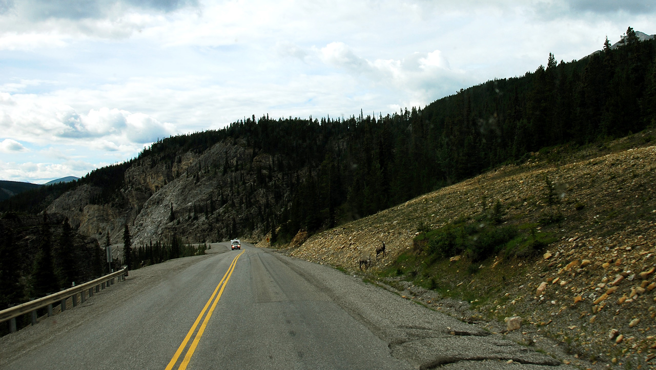 2013-07-28, 040, Alaskan Hwy Mile 0 - 496 BC, CA