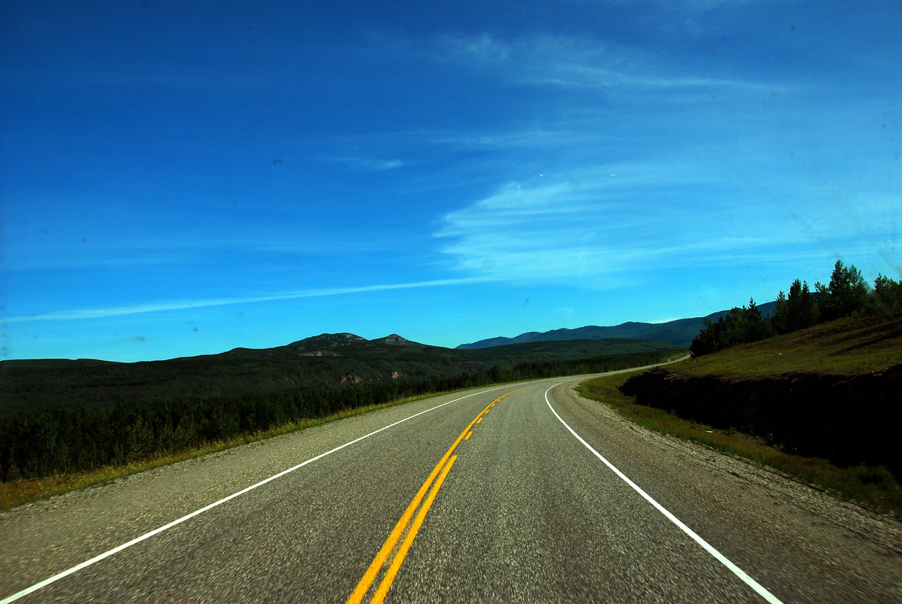 2013-07-29, 006, Alaskan Hwy Mile ... 981, BC-YT, CA