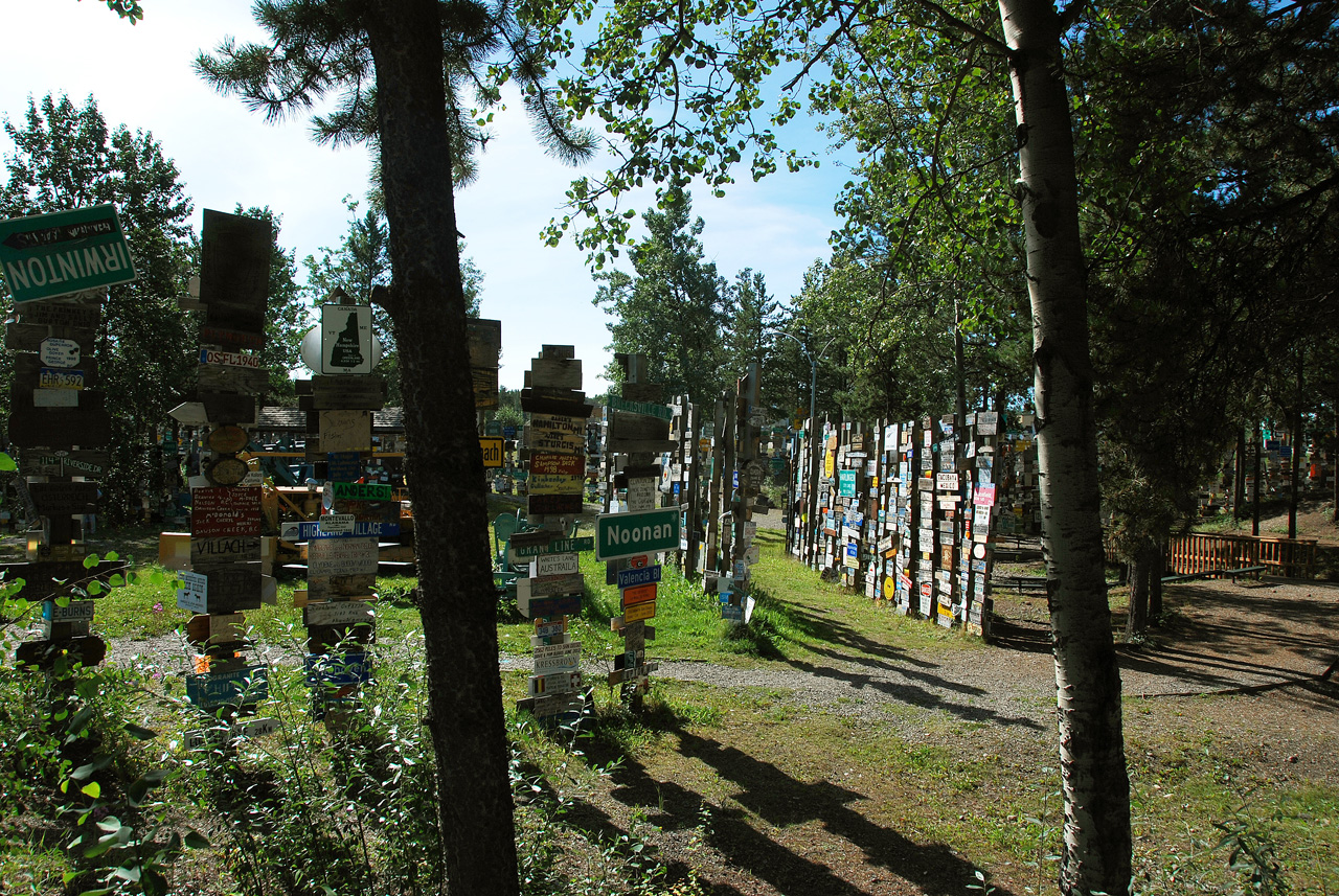 2013-07-29, 022, Alaskan Hwy Mile ... 981, BC-YT, CA
