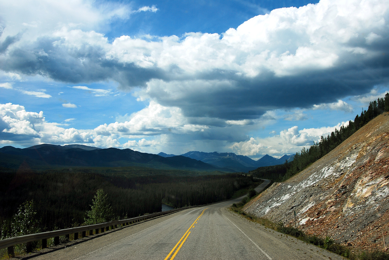 2013-07-29, 030, Alaskan Hwy Mile ... 981, BC-YT, CA