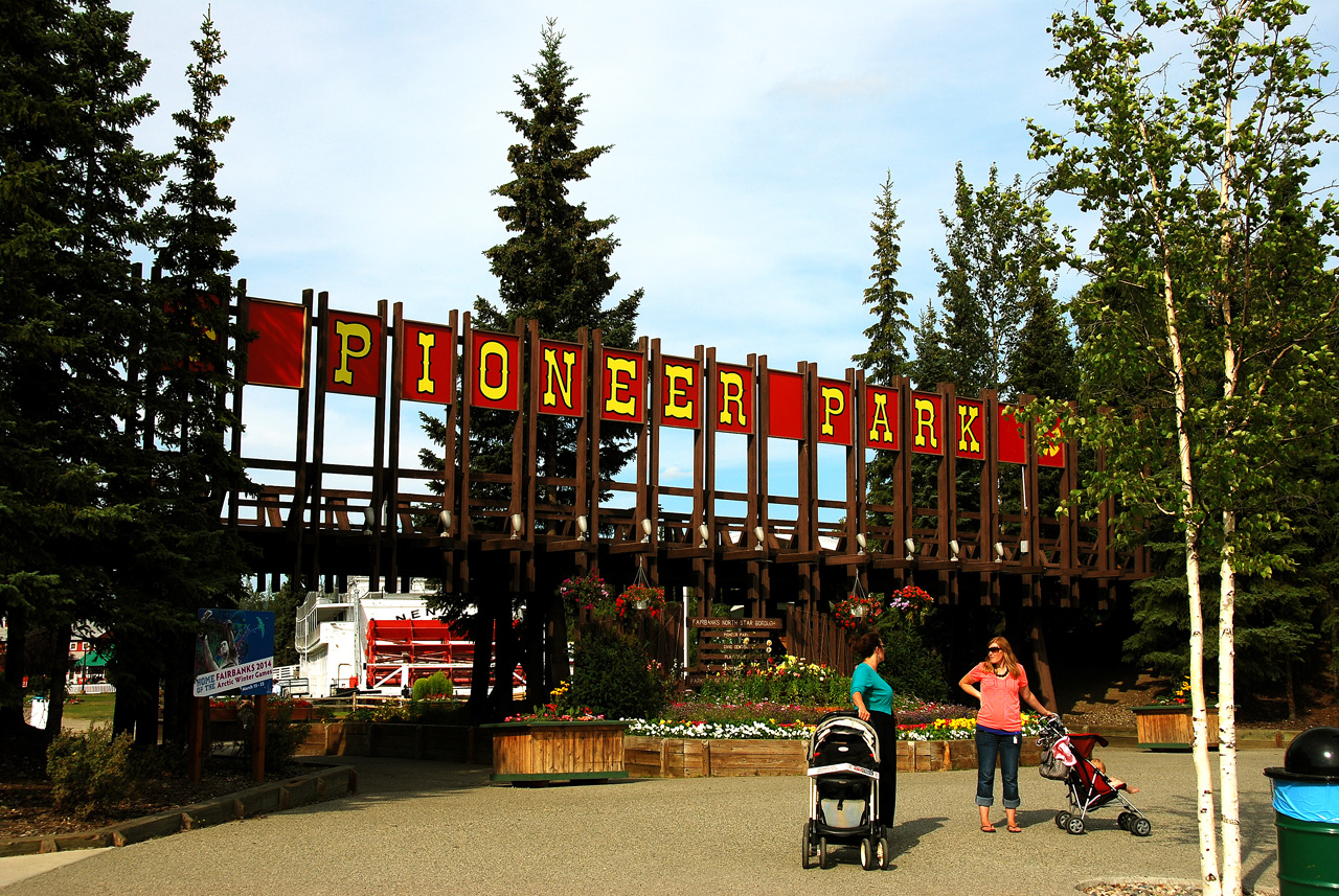 2013-08-01, 001, Pioneer Park, Fairbanks, AK