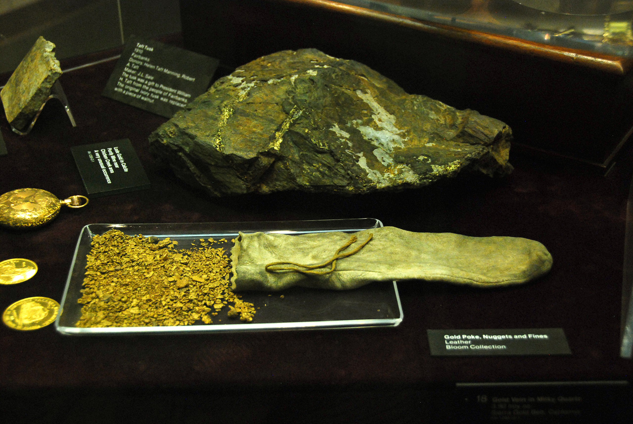 2013-08-02, 016, UA Museum of the North, Fairbanks, AK