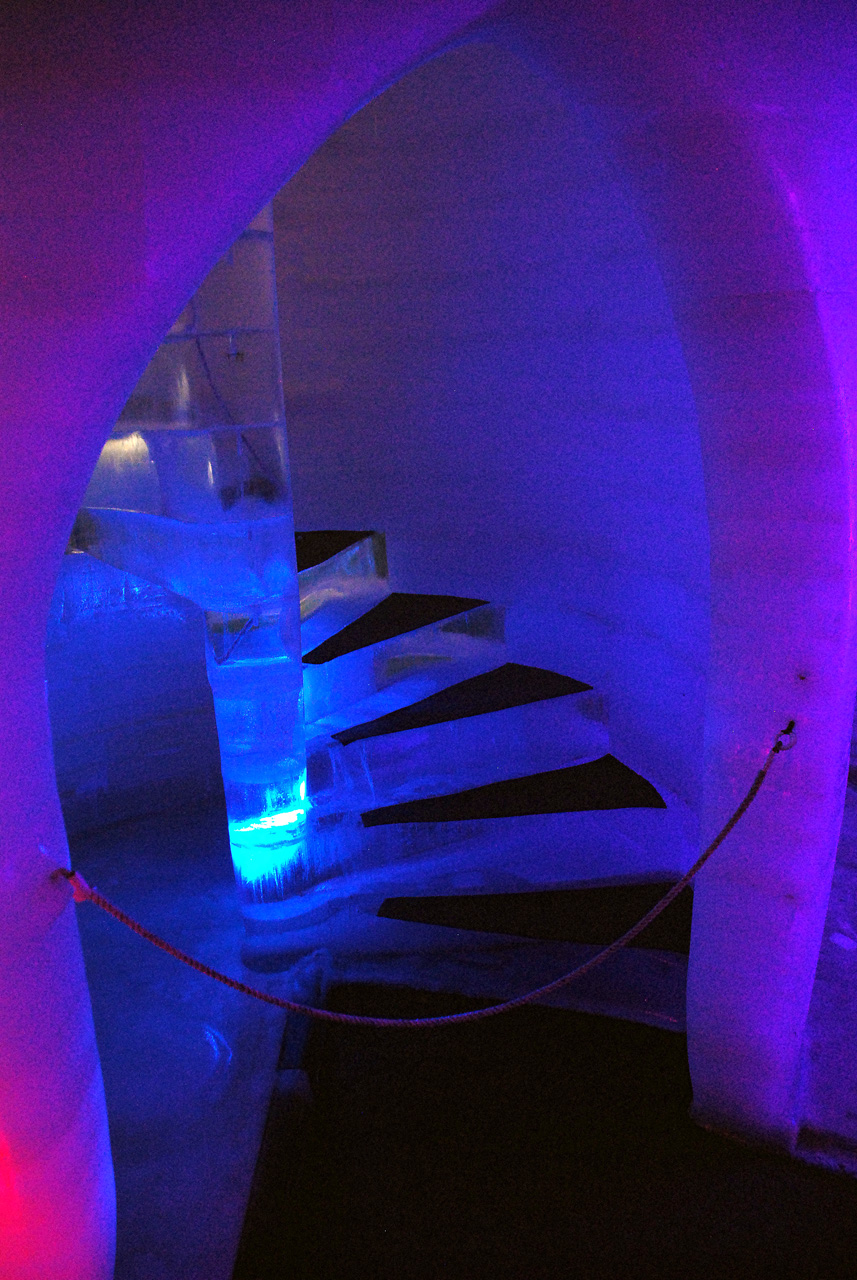 2013-08-04, 014, Aurora Ice Museum