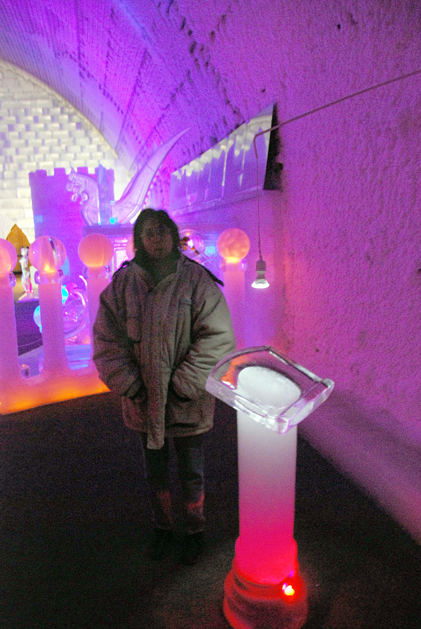 2013-08-04, 035, Aurora Ice Museum