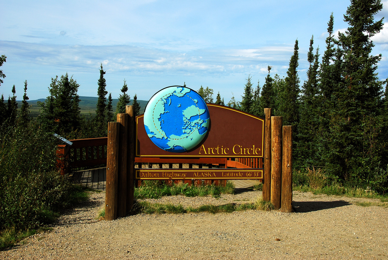 2013-08-06, 025, Arctic Circle, MP 115, AK