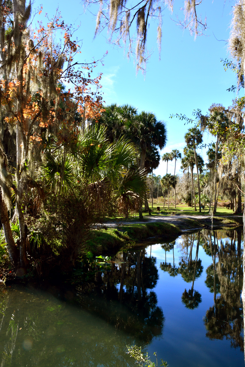 2014-01-09, 028, Along the River