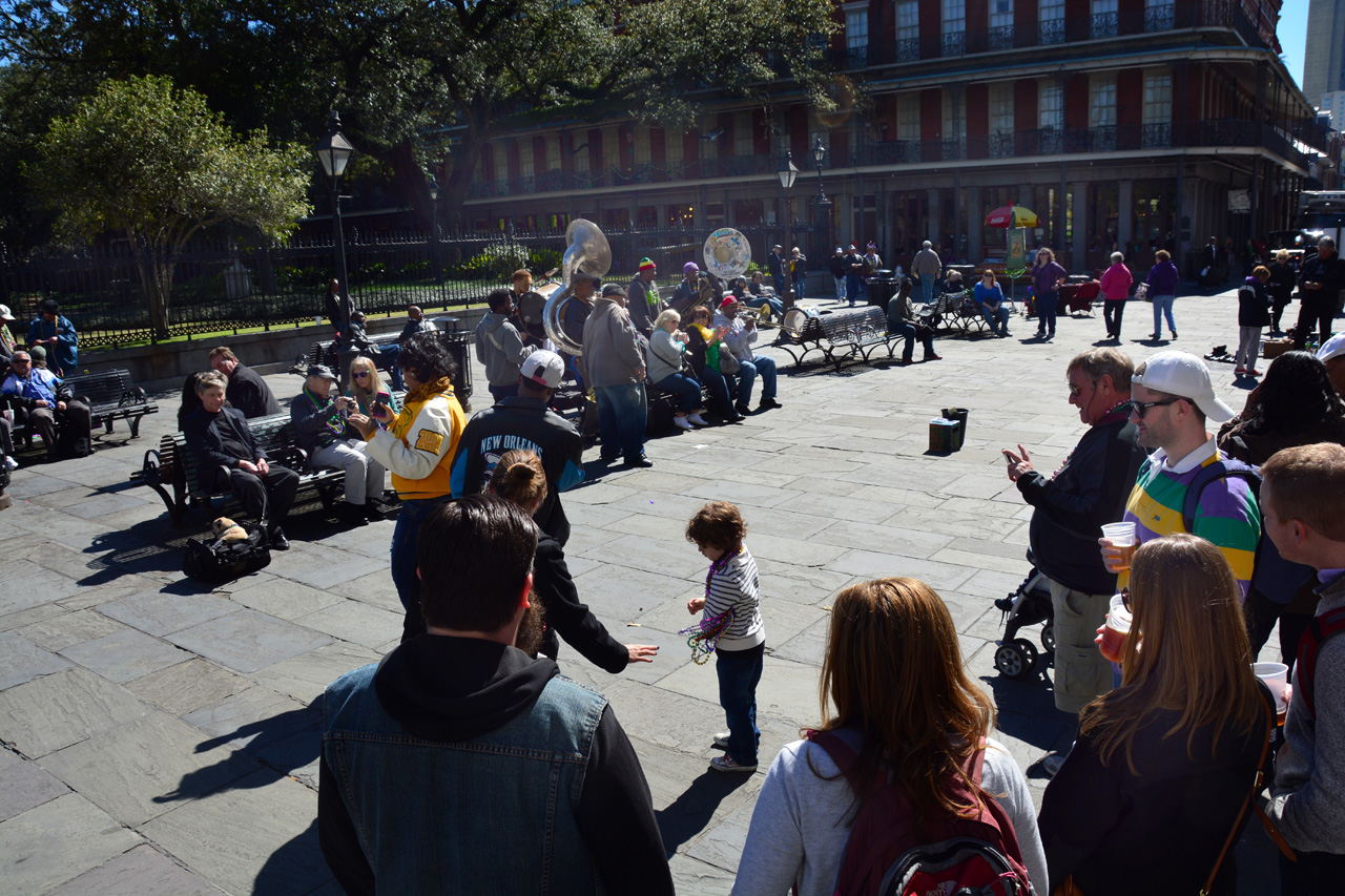 2014-02-27, 003, Street Shows in Jackson Square