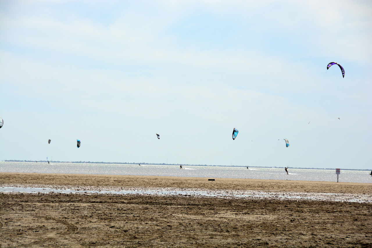 2014-04-09, 052, Kiting, S Padre Island, TX