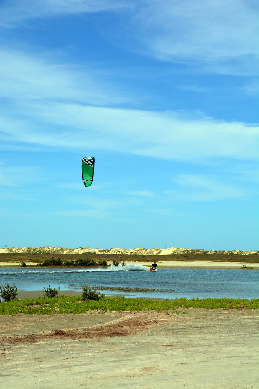 2014-04-09, 057, Kiting, S Padre Island, TX
