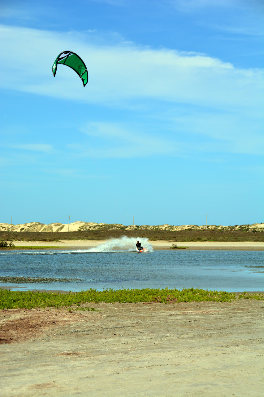 2014-04-09, 059, Kiting, S Padre Island, TX