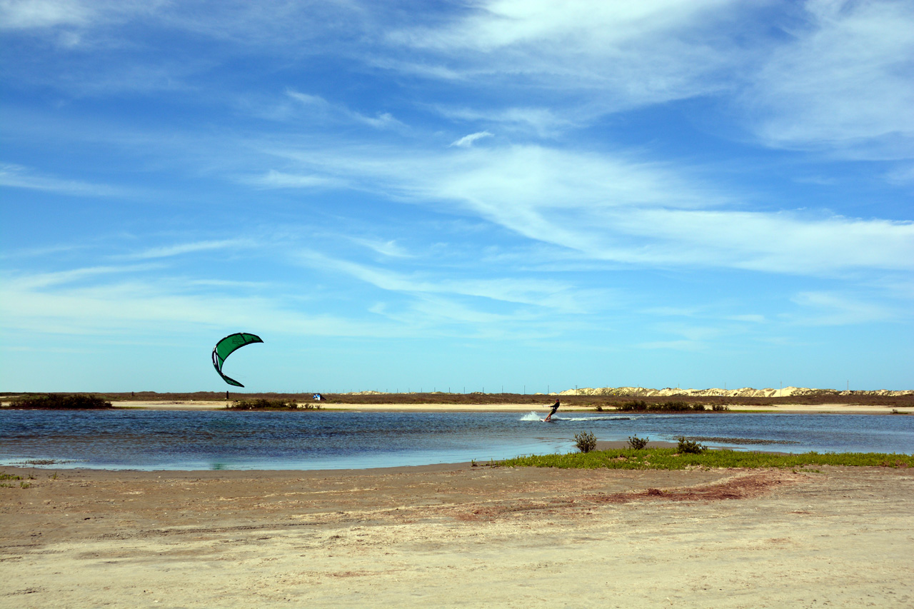 2014-04-09, 065, Kiting, S Padre Island, TX