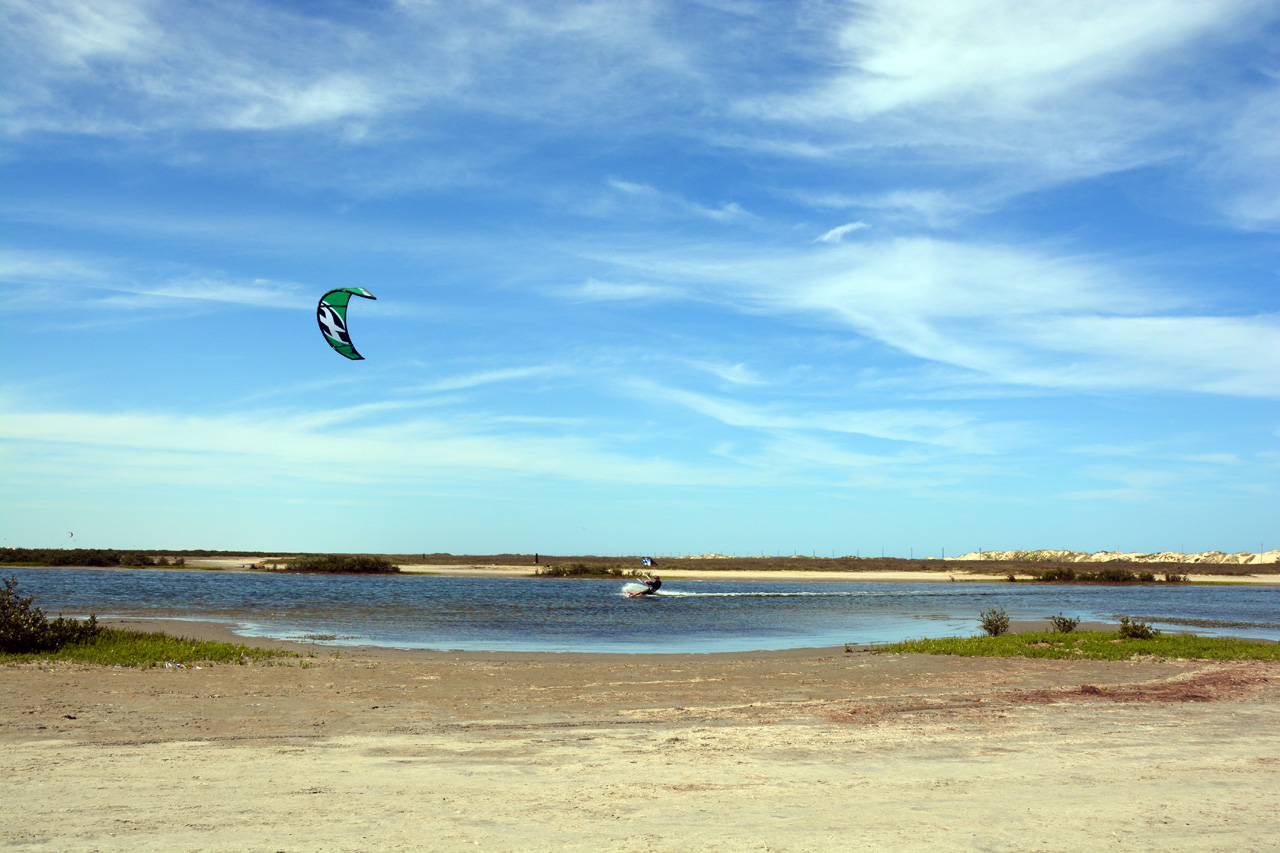 2014-04-09, 069, Kiting, S Padre Island, TX