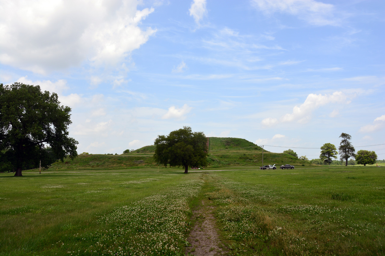 2014-06-17, 046, Cahokia Mounds SP, IL