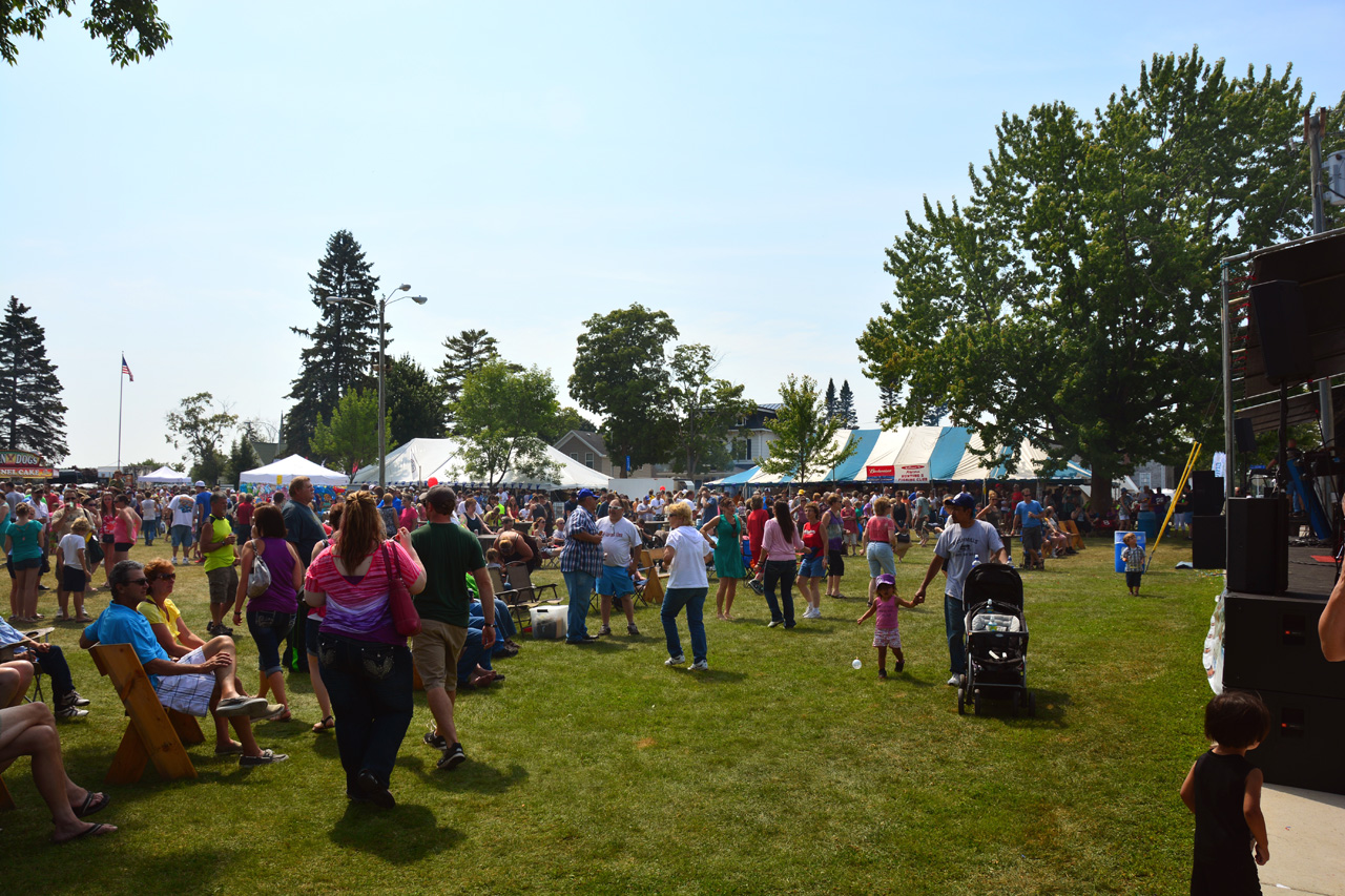 2014-08-09, 004, Shanty Days, Algoma, WI
