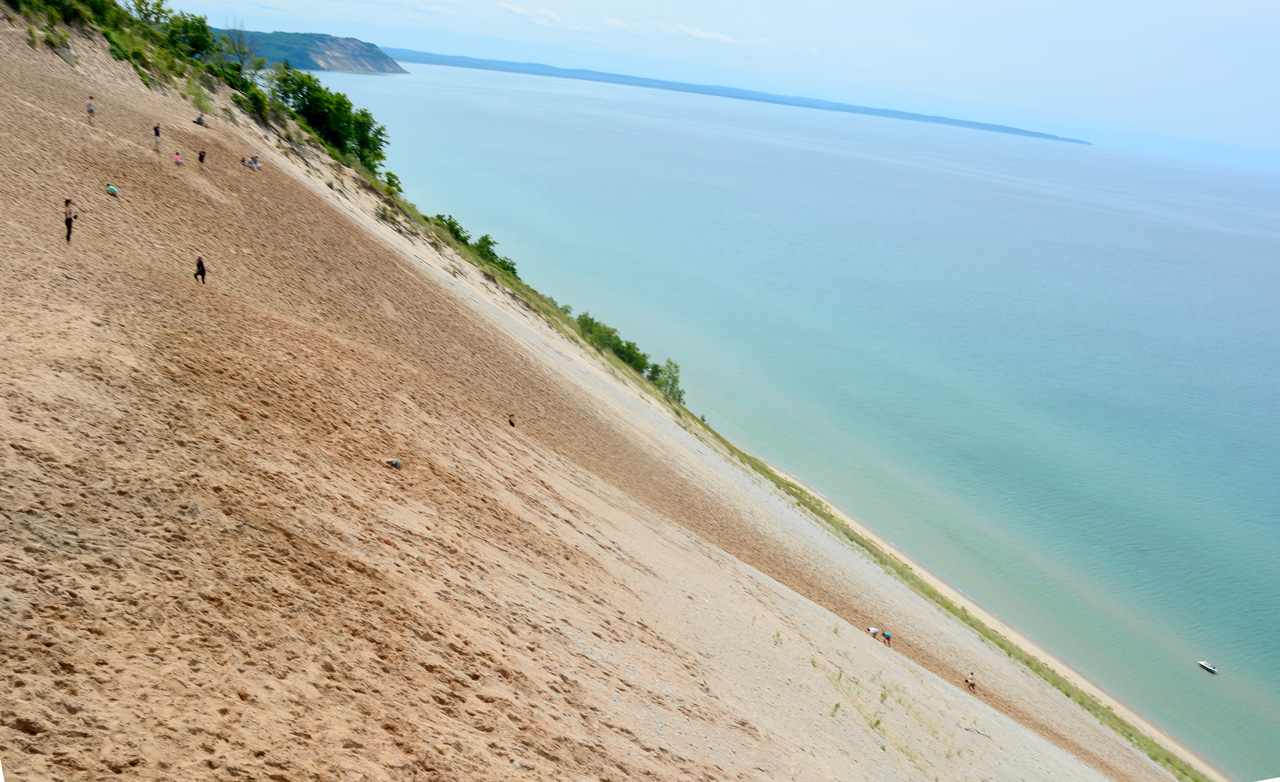 2014-08-20, 050, Climbing Down and Up to-from the Beach, SBD NL