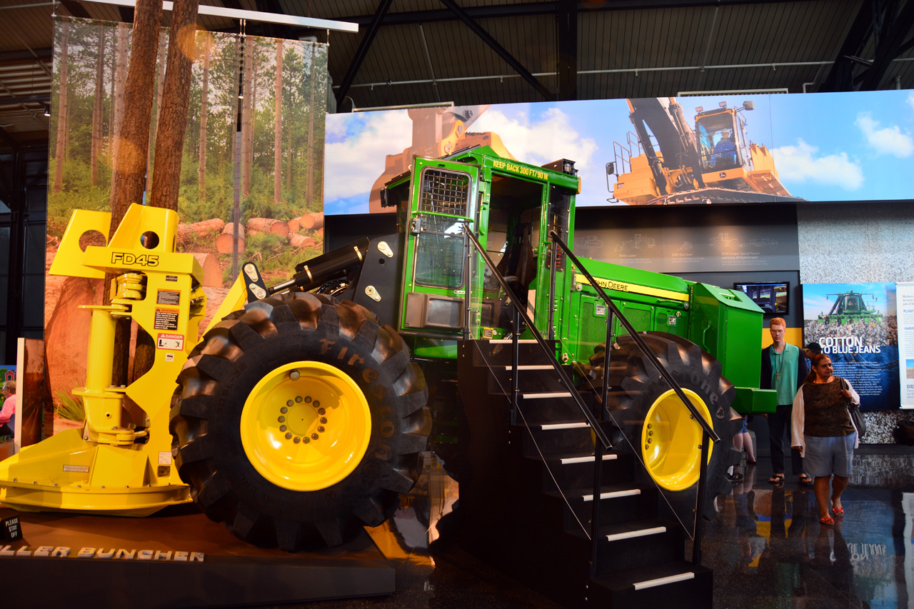 2014-08-27, 026, John Deere Pavilion, IL