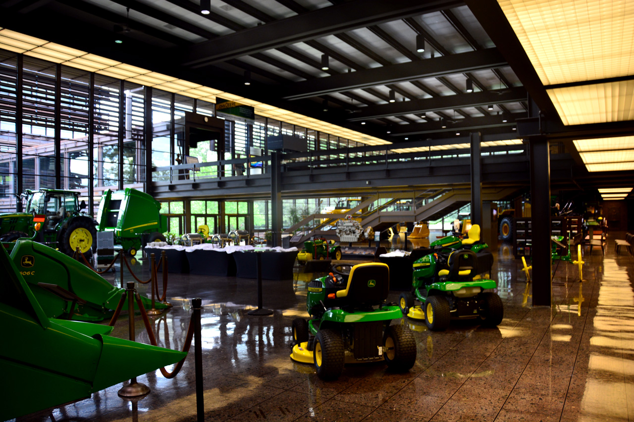 2014-08-27, 058, John Deere Head Quarters, IL