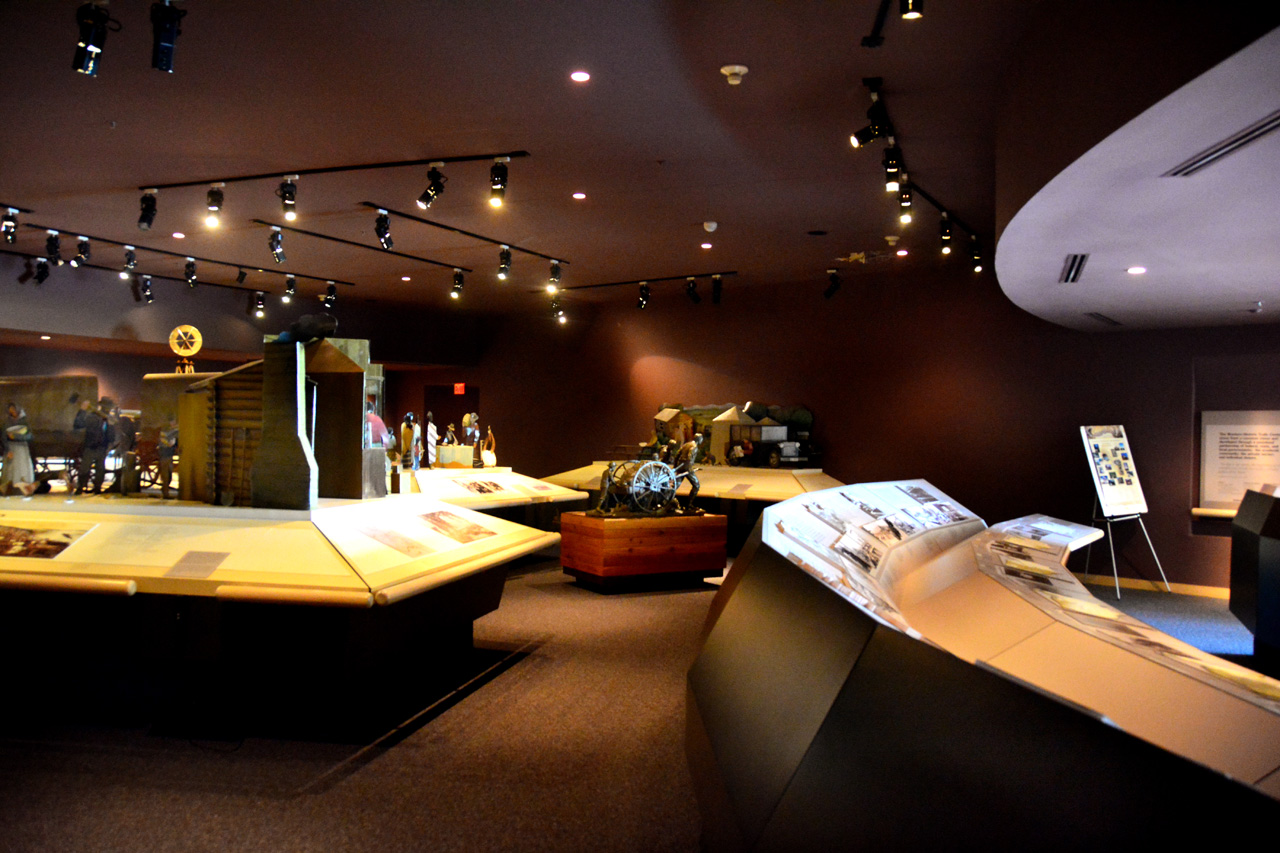 2014-09-04, 004, Western Historical Trails Center, IA