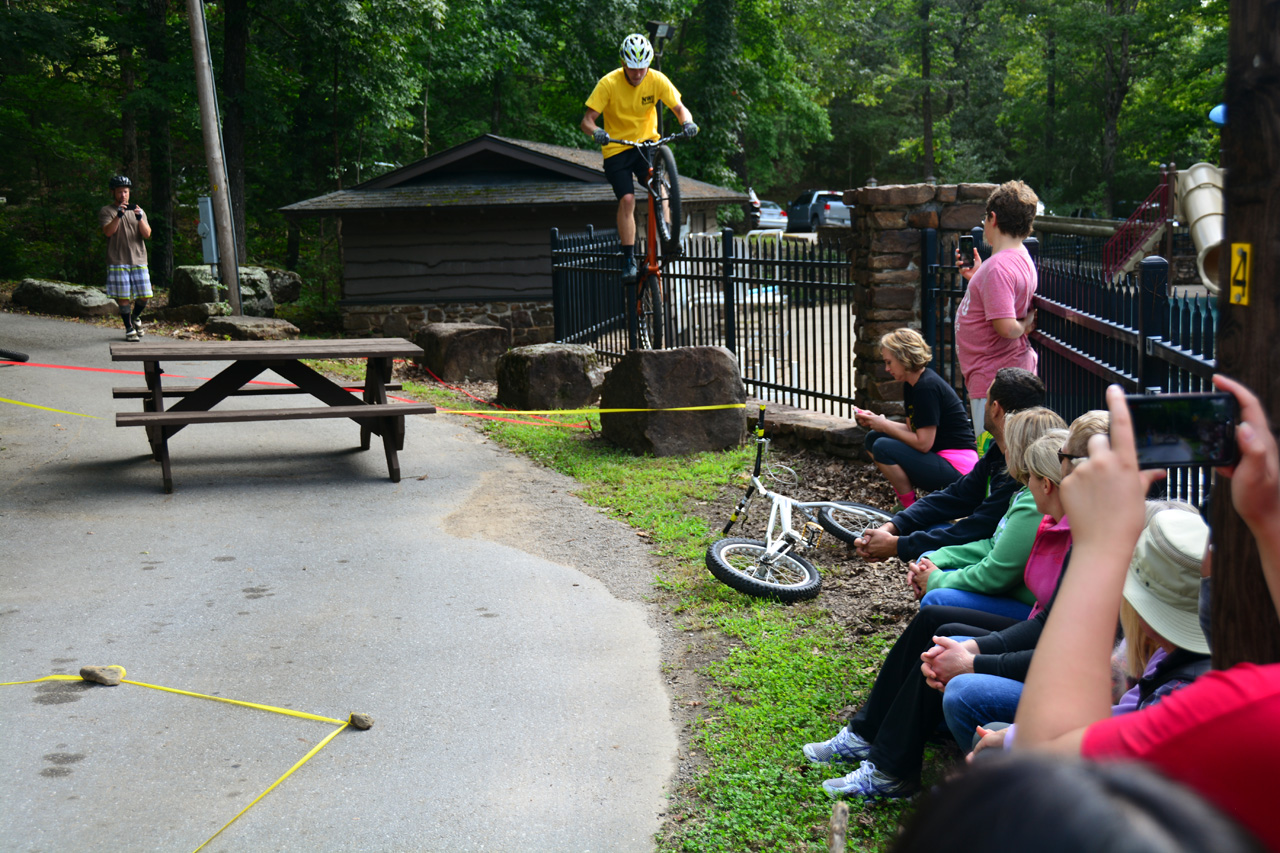 2014-09-13, 092,Jumping over Man Made Objects