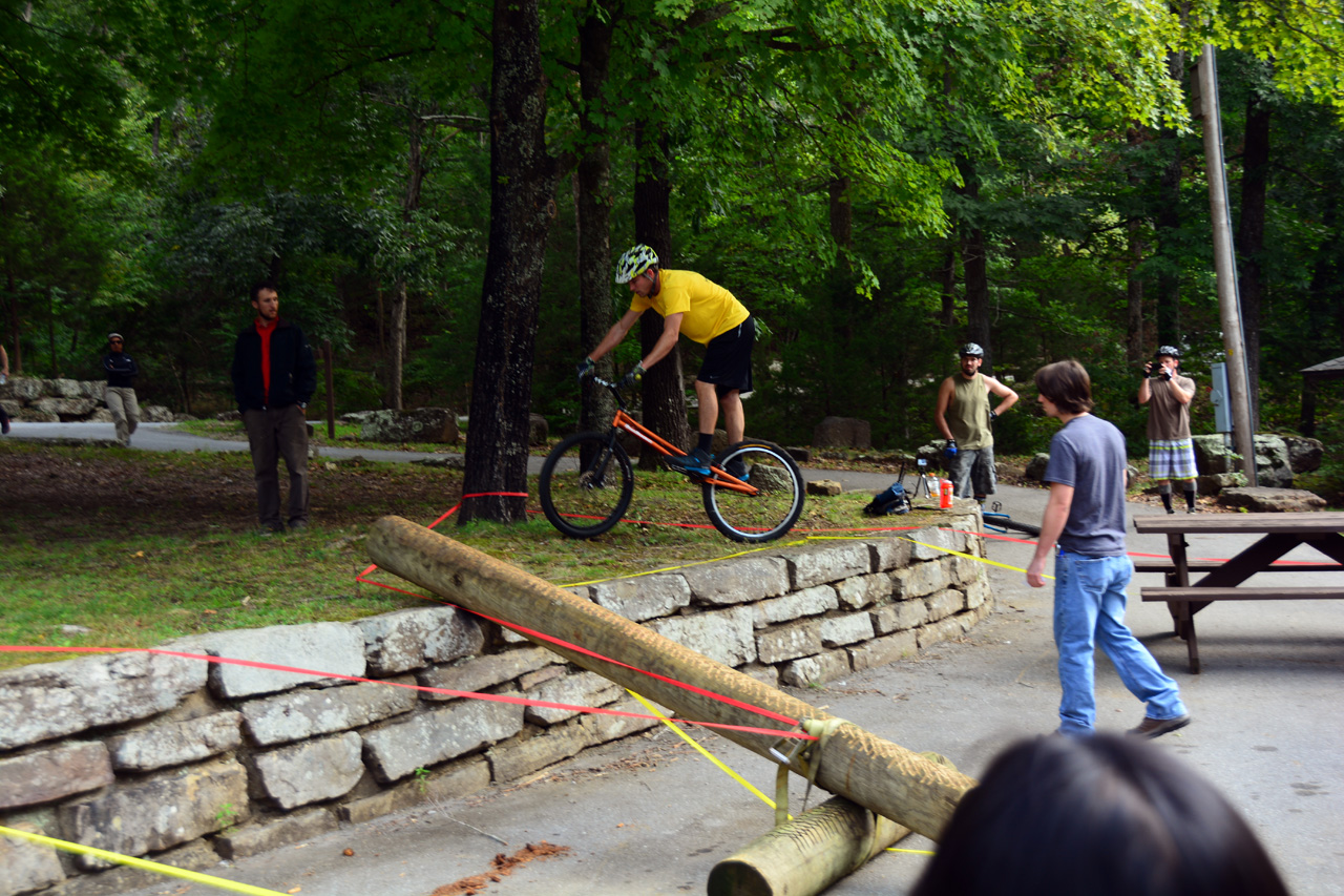 2014-09-13, 102,Jumping over Man Made Objects