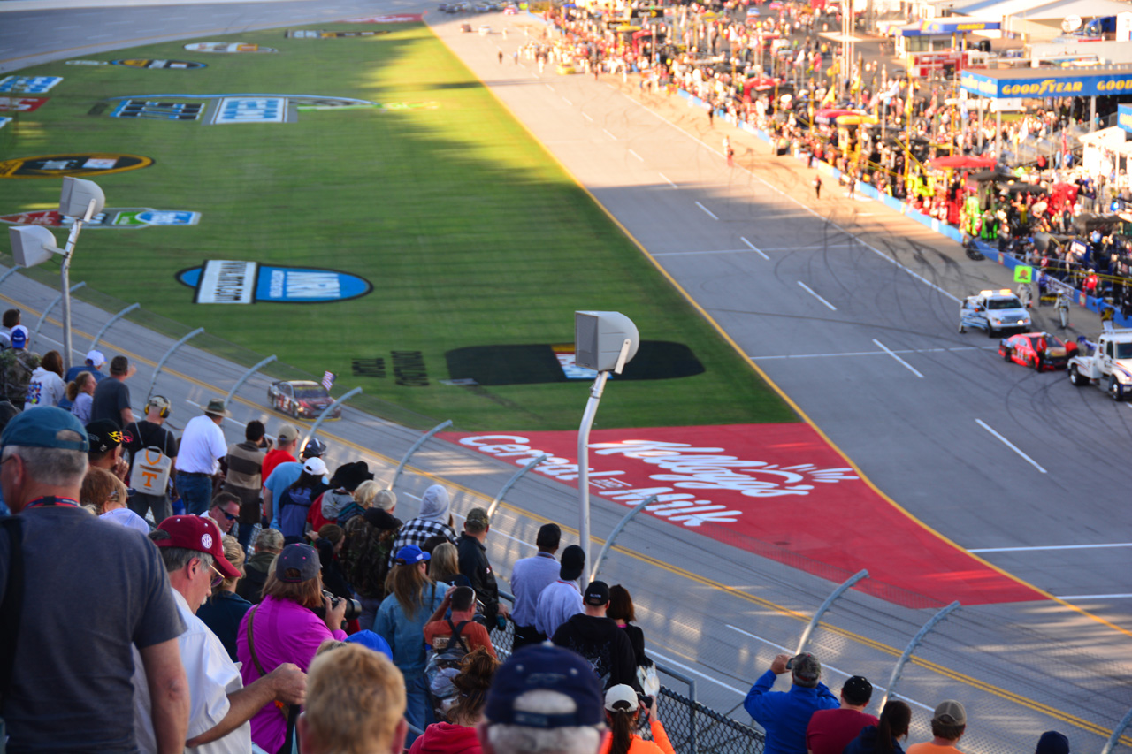 2014-10-19, 106, GEICO 500, Brad Keselowski - Winner