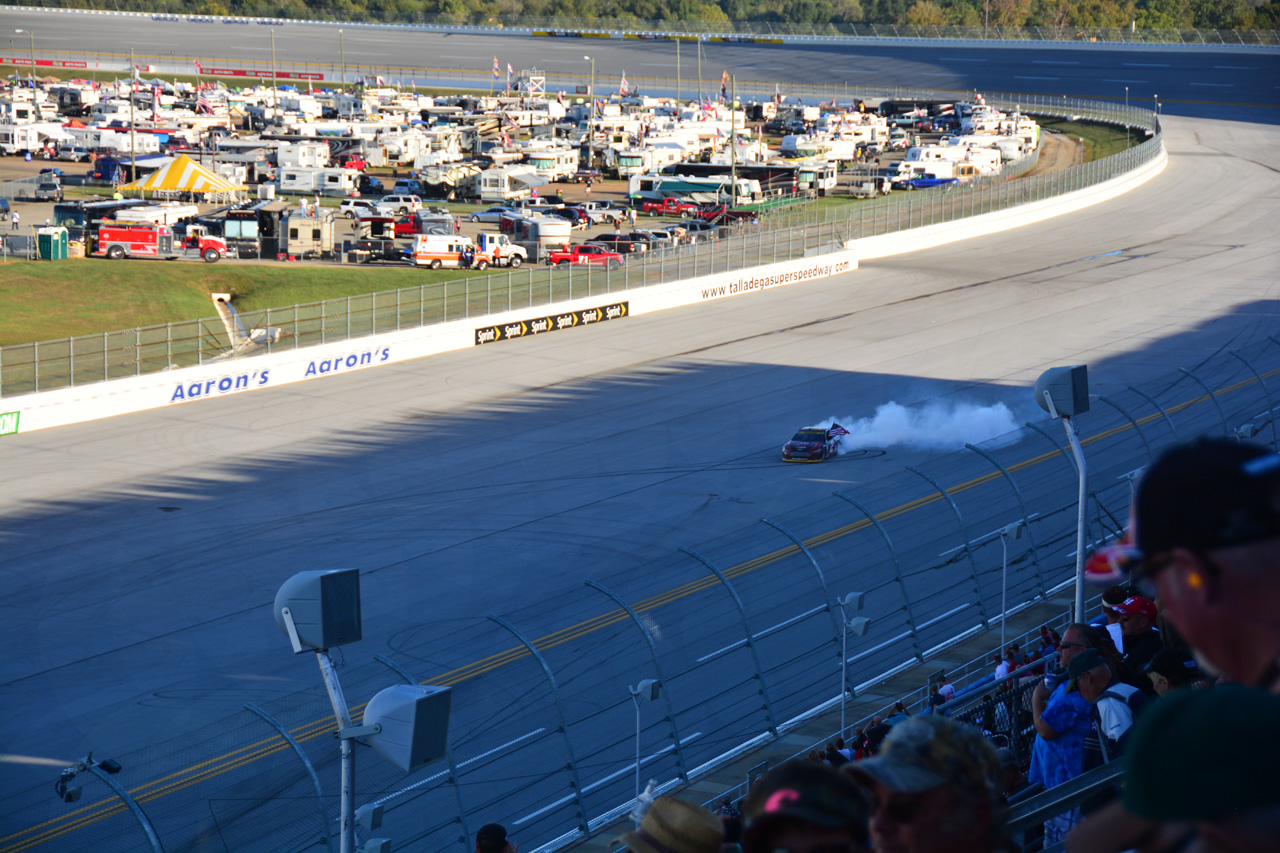 2014-10-19, 114, GEICO 500, Brad Keselowski - Winner