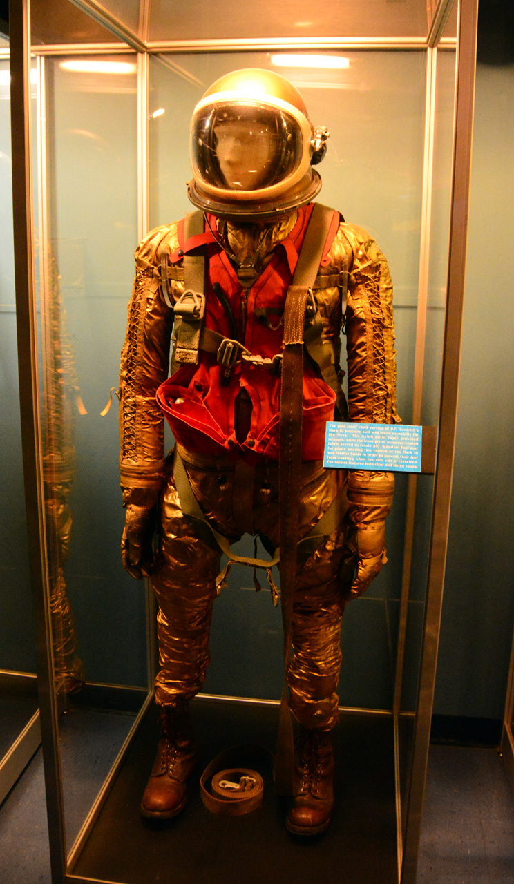 2014-11-05, 085, Naval Aviation Museum