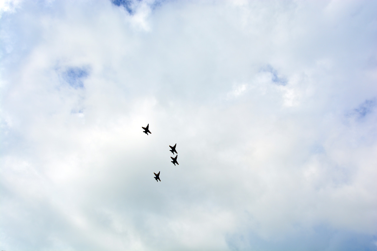 2014-10-29, 012, Blue Angels Practice Overhead