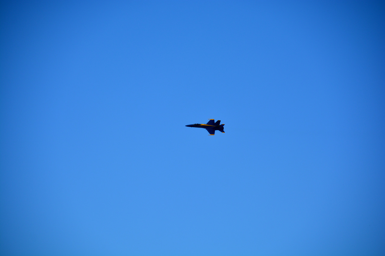 2014-11-09, 053, Blue Angels Overhead