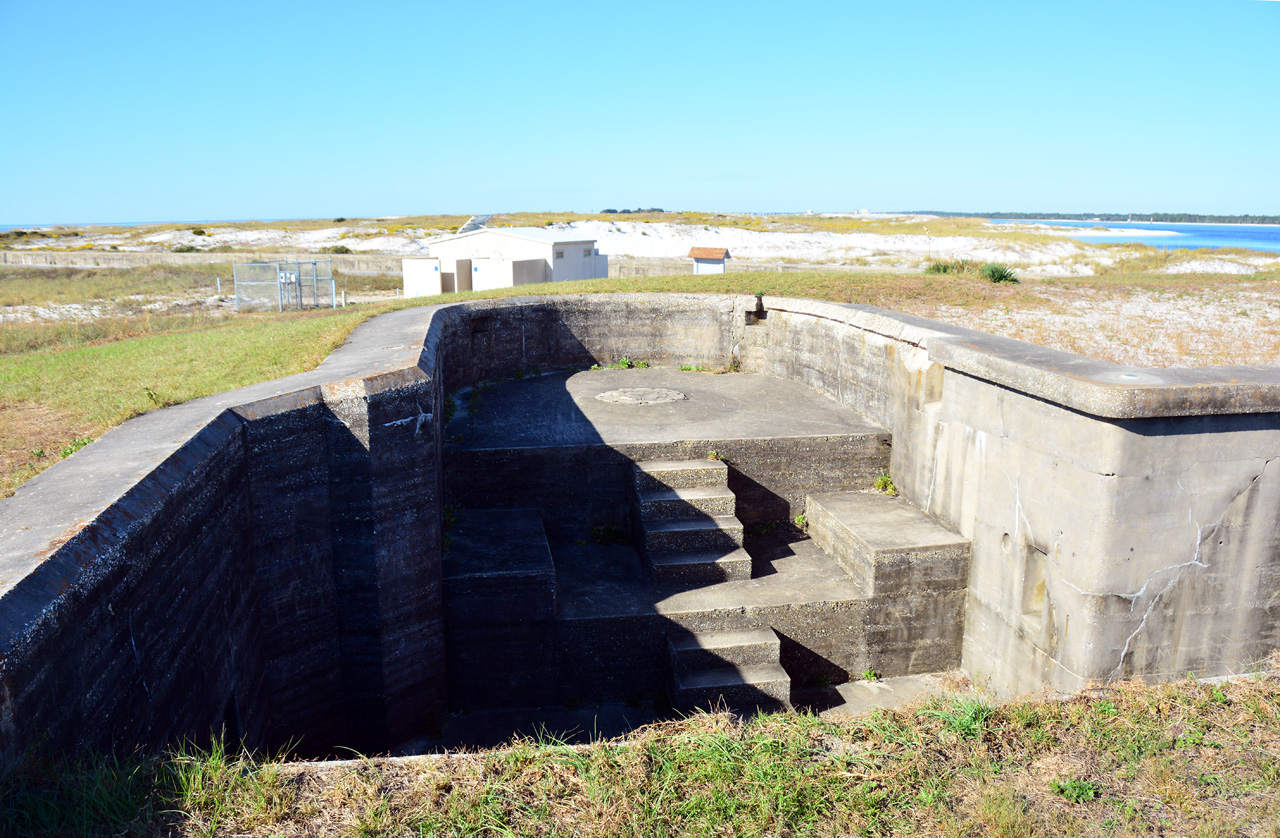 2014-10-31, 007, Battery Trueman, Santa Rosa Island