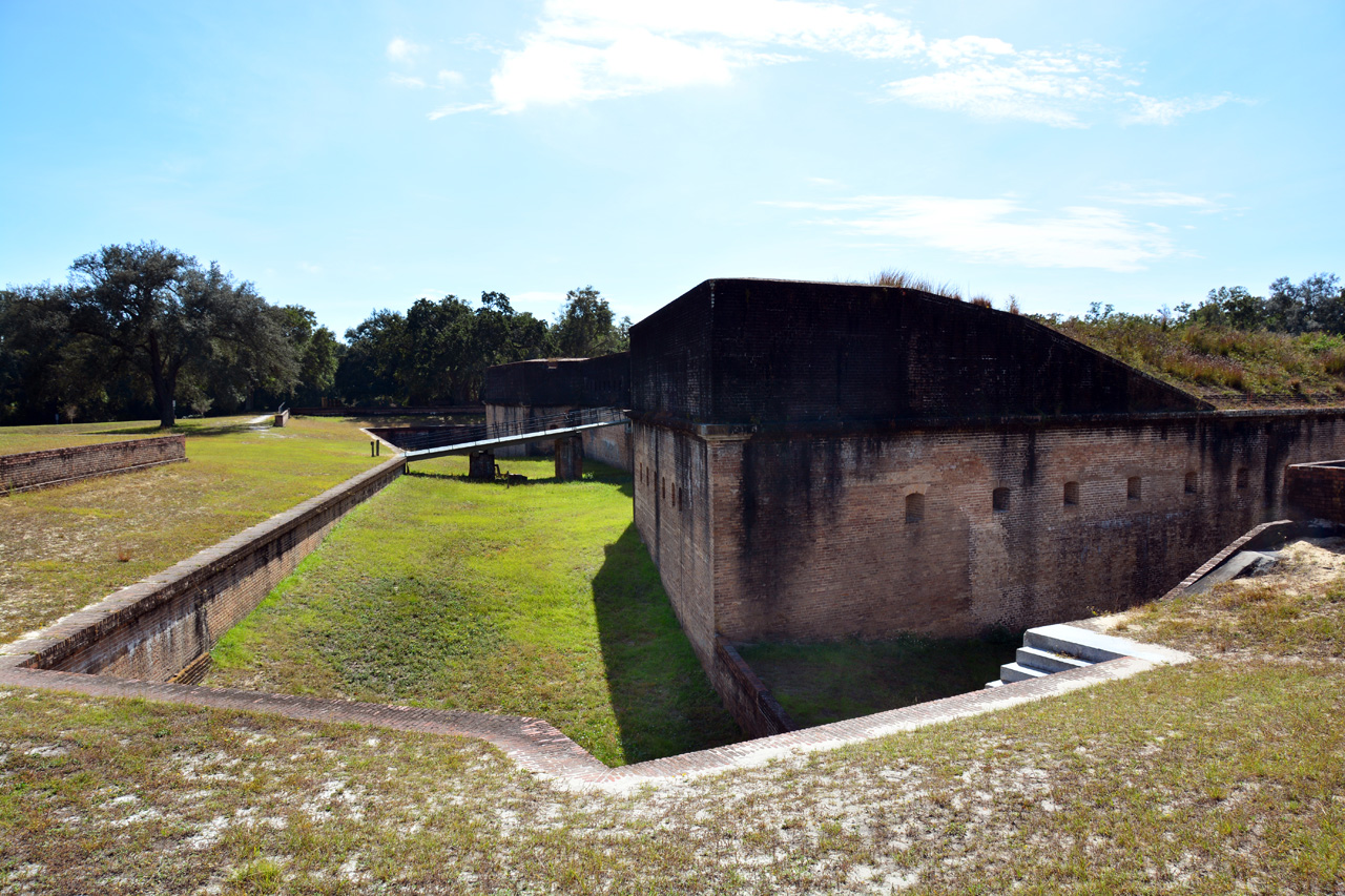 2014-10-05, 015, Advanced Redoubt of Ft Barrancas