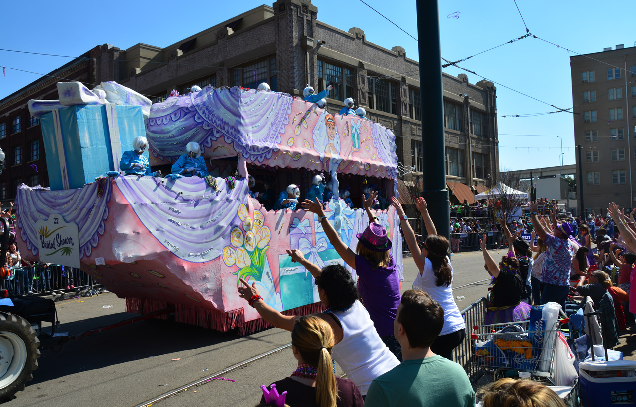 2015-02-14, 067, The Iris Love to Party Parade