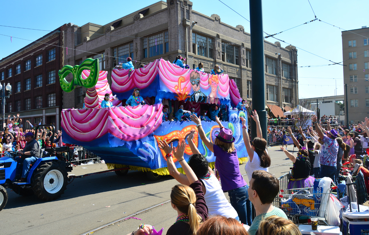 2015-02-14, 069, The Iris Love to Party Parade