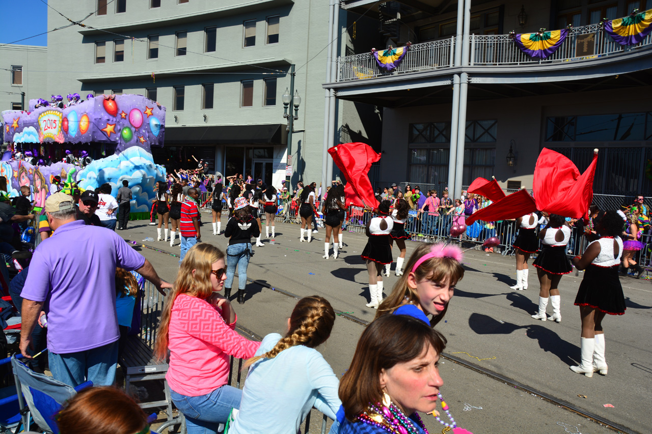 2015-02-14, 083, The Iris Love to Party Parade